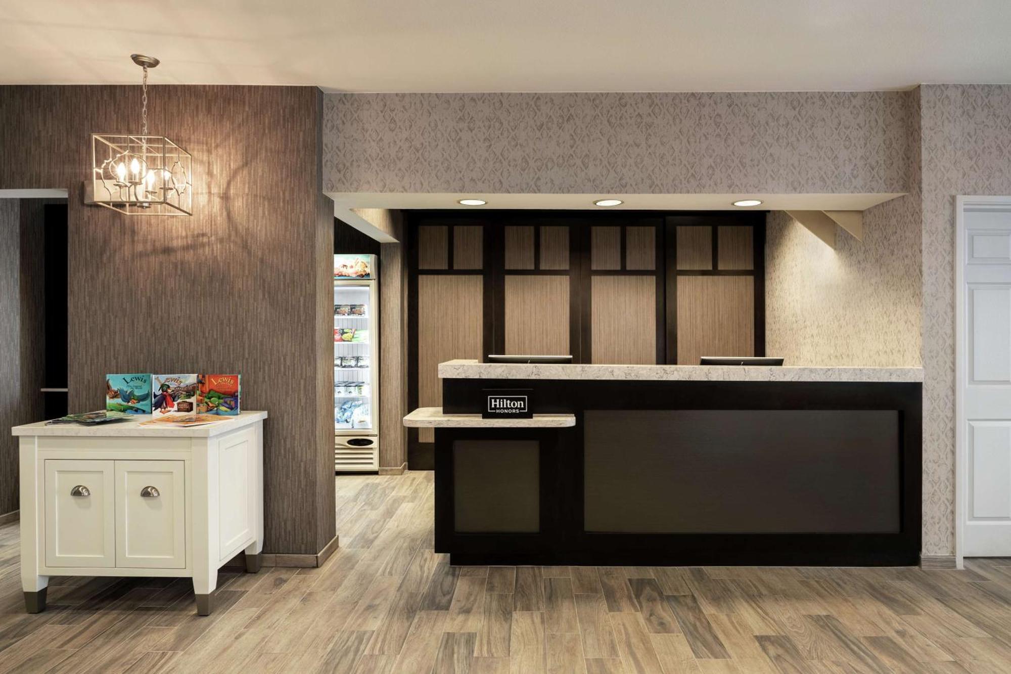 Homewood Suites By Hilton Erie Bagian luar foto