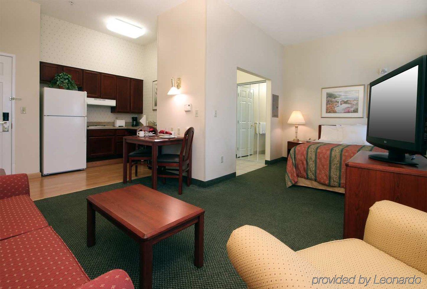 Homewood Suites By Hilton Erie Kearsarge Bagian luar foto