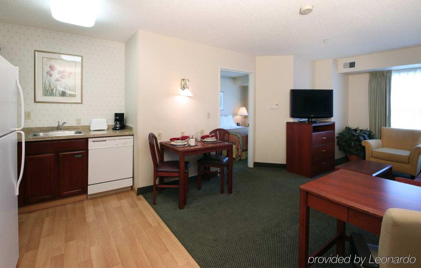 Homewood Suites By Hilton Erie Kearsarge Bagian luar foto