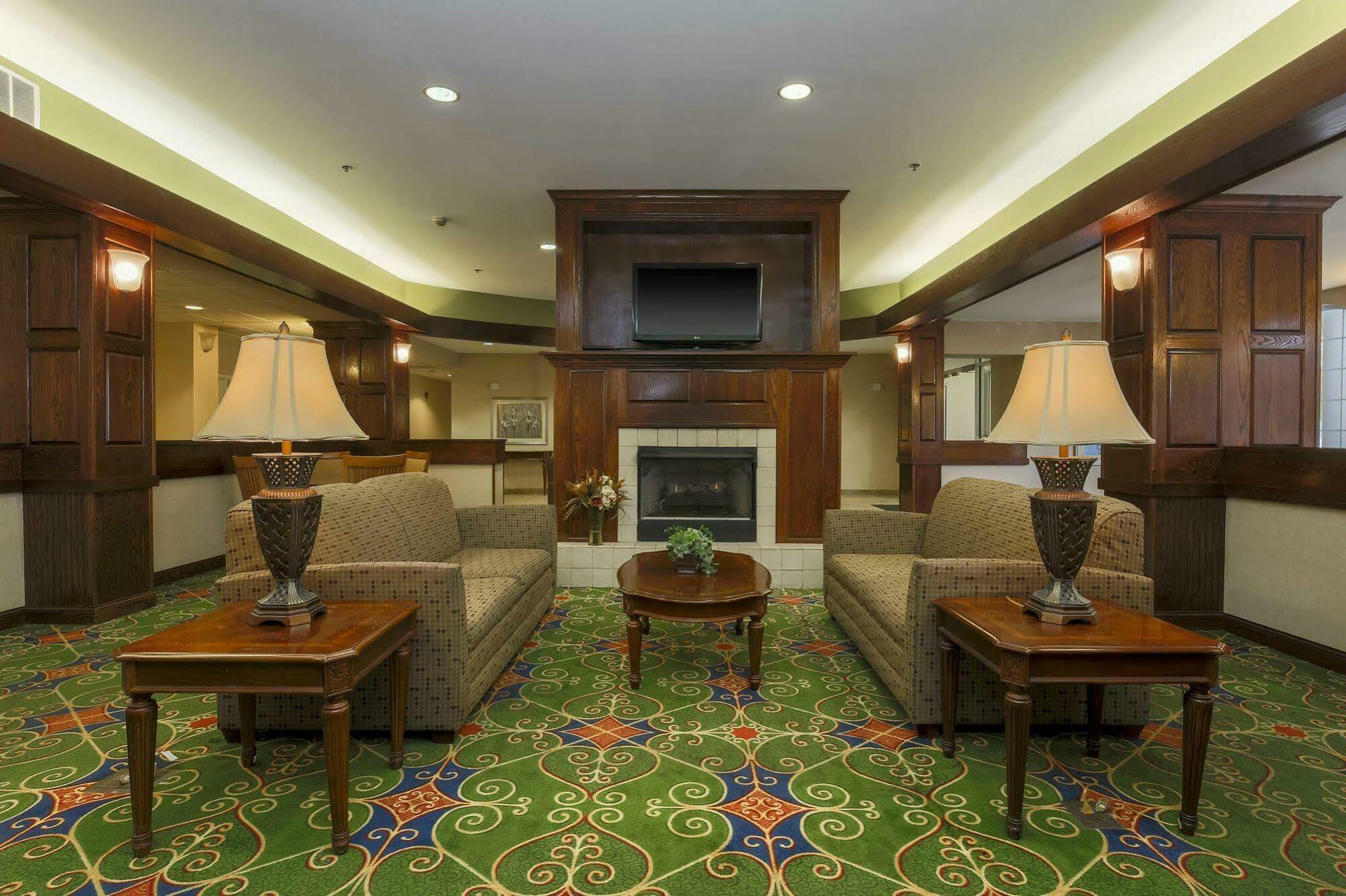 Homewood Suites By Hilton Erie Kearsarge Bagian luar foto